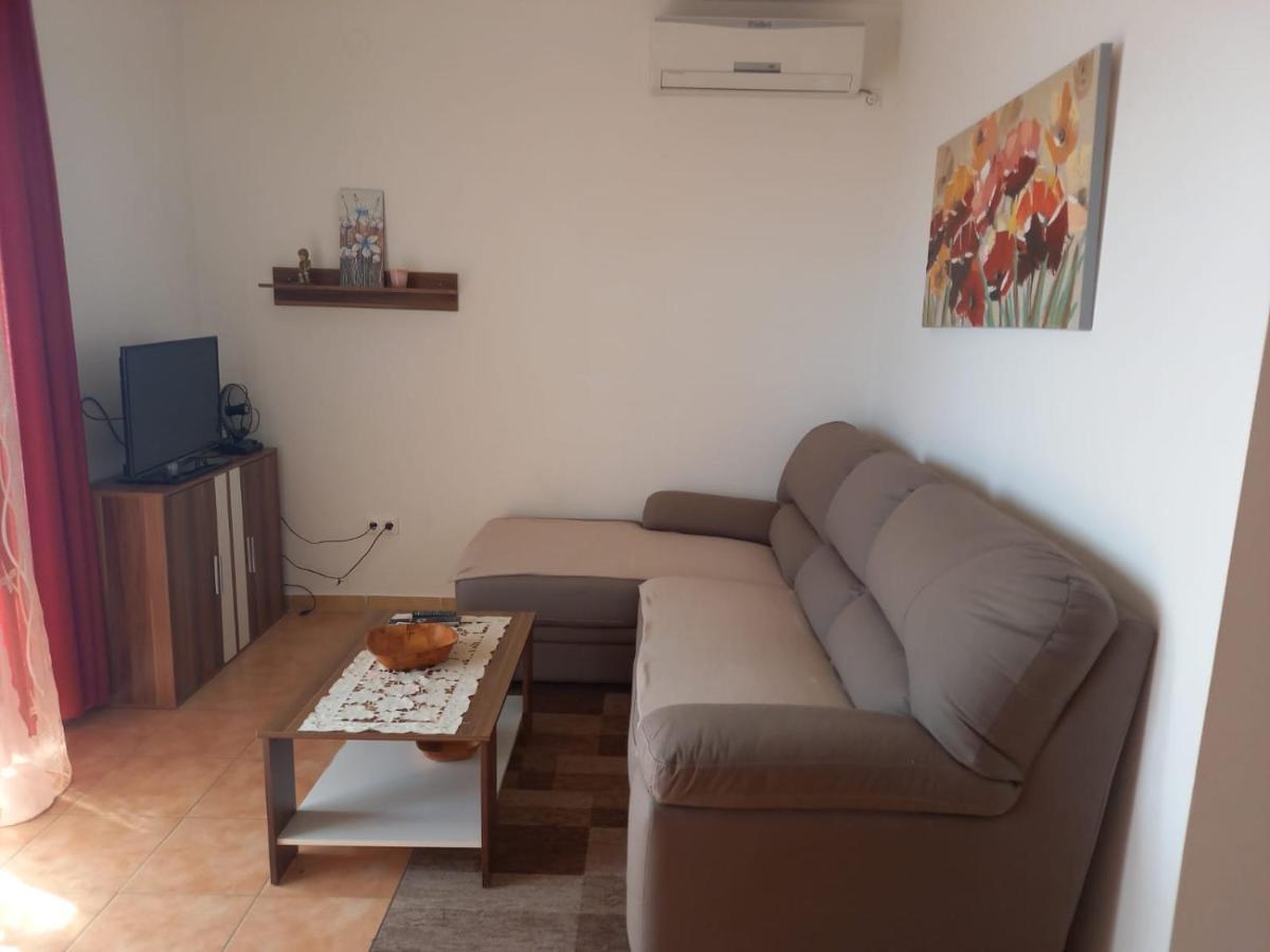 Apartmani Afrodita Crikvenica Bagian luar foto