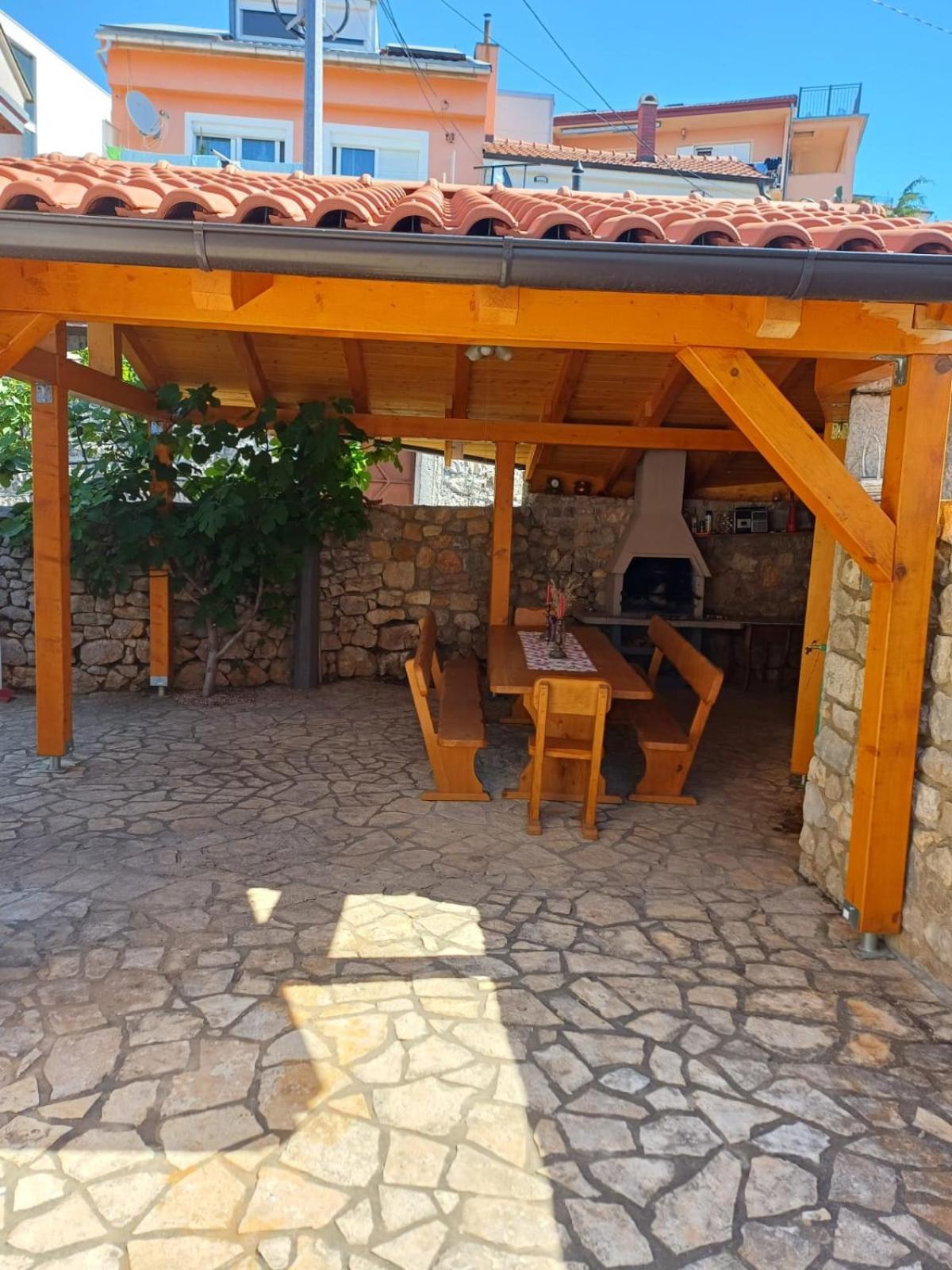 Apartmani Afrodita Crikvenica Bagian luar foto