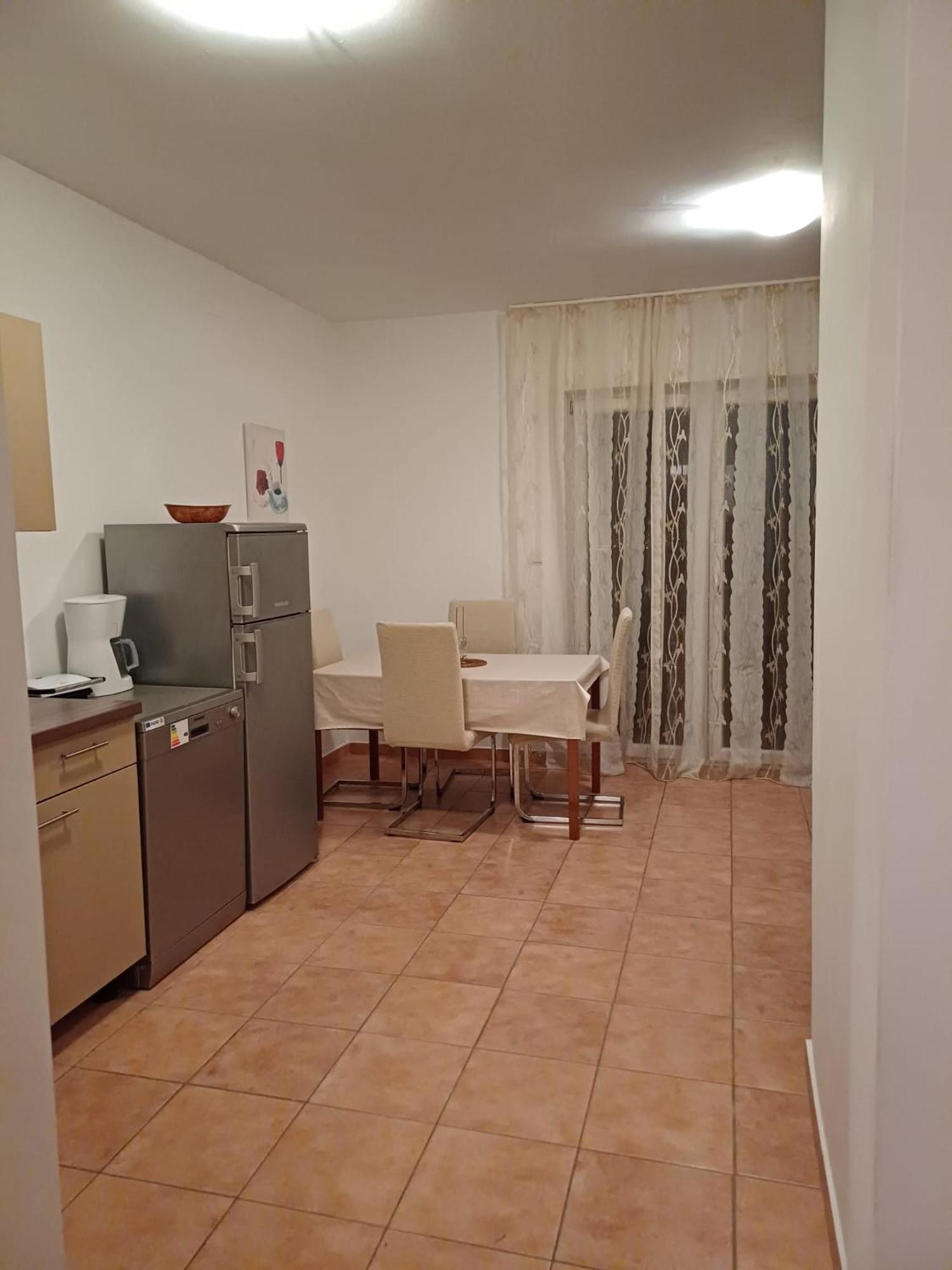 Apartmani Afrodita Crikvenica Bagian luar foto
